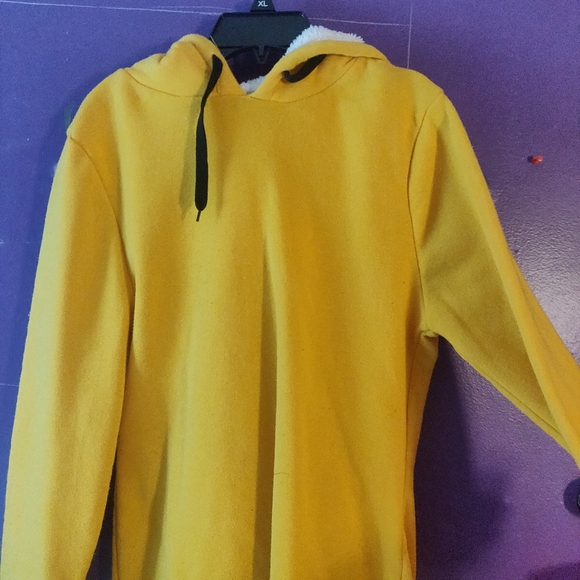 Sweater Bundle - Picture 8 of 9